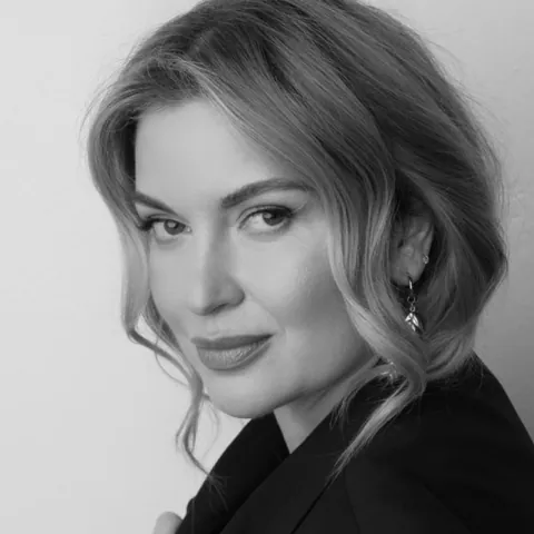 Olena Dobrynska